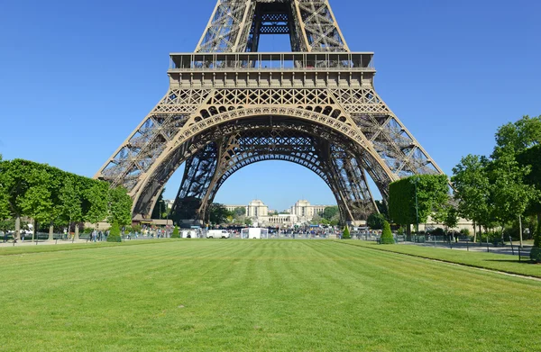 Эйфелева башня, Париж, Франция — стоковое фото