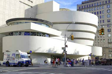 Manhattan'ın Upper East Side bölgesinde Guggenheim Müzesi