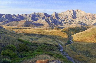Badlands manzara, ifade ve rüzgar ve su, erozyon tarafından kurulan bazı Badlands Ulusal Parkı, Güney Dakota, ABD, dünyanın en zengin fosil yataklar içerir