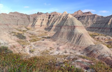 Badlands manzara, ifade ve rüzgar ve su, erozyon tarafından kurulan bazı Badlands Ulusal Parkı, Güney Dakota, ABD, dünyanın en zengin fosil yataklar içerir
