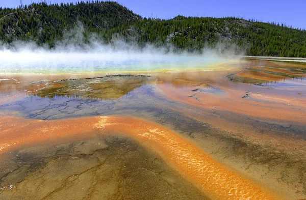 Grand Prismatic Spring, Midway Basin, Parque Nacional Yellowstone — Foto de Stock