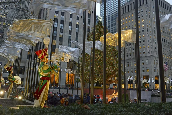 De kerstboom op Rockefeller Center, New York — Stockfoto