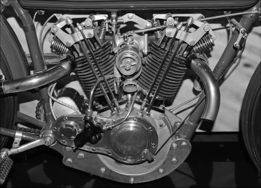 içten yanmalı motor motosiklet