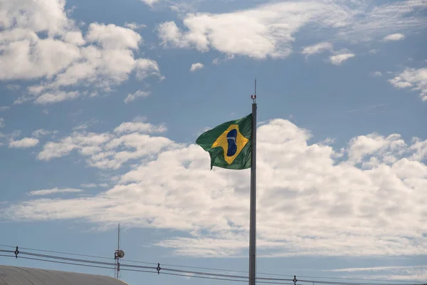 Bandera Brasil Cielo Azul Nubes Símbolo República Día Independencia Pabellón — Foto de Stock