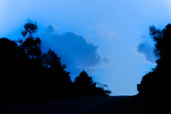 Dramatisk Himmel Och Silhuetter Skymningen Södra Brasilien Solnedgång Med Skuggor — Stockfoto