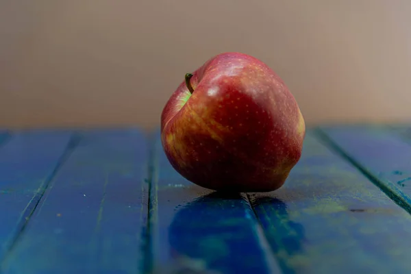 Pomme Fraîche Variété Gala Sur Fond Bois Variété Pommes Découvertes — Photo