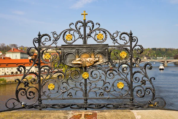 Czech Republic. Prague. The place of execution of St. John of Nepomuk on Charles bridge — Stock Photo, Image