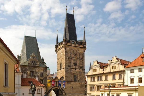 Česká republika. Praha. Karlův most. Malostranské věže — Stock fotografie