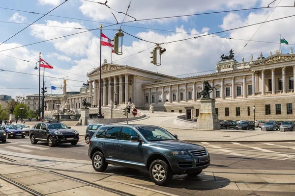 O Parlamento austríaco (Parlamentsgeb=ude). Viena. Áustria — Fotografia de Stock