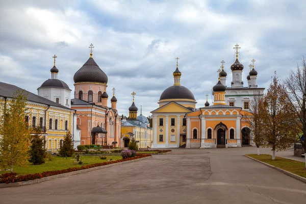 Upplyftning av David öken. Manlig kloster. Ryssland. Moscow region — Stockfoto