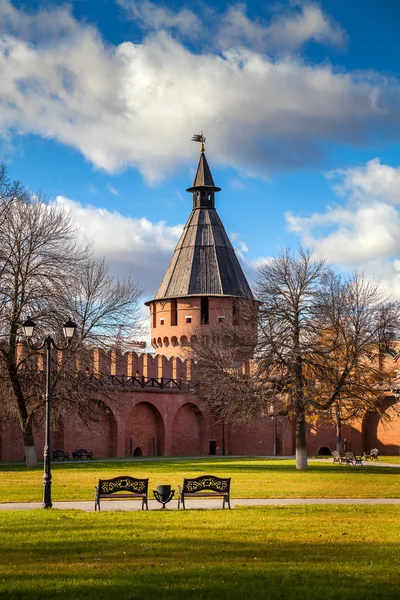 Het Tula Kremlin, een monument van het platform van de 16e eeuw. Spasskaya Tower. De stad van Tula. Rusland — Stockfoto