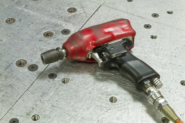 Kırmızı pnömatik anahtarı