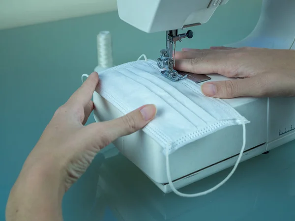 Sewing Masks Viruses Prevent Pandemic — Stock Photo, Image