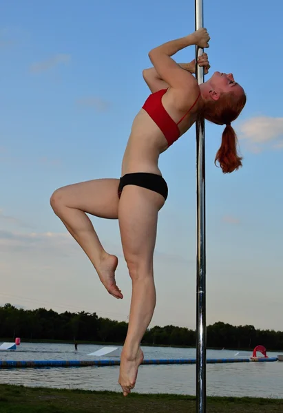 Pole dance — Stock Photo, Image