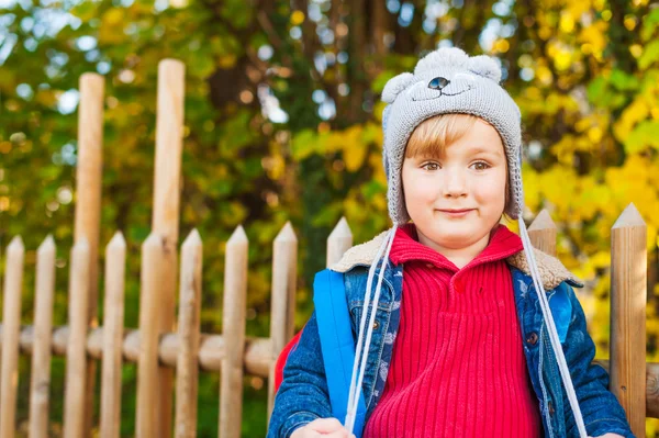 Autumn portrait of adorable tottler boy — Stock Photo, Image