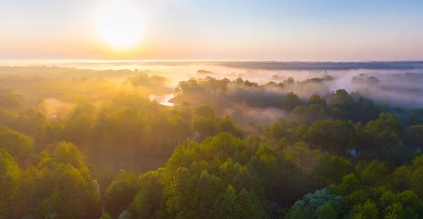 Nebbia sul fiume Berezina occidentale — Foto Stock