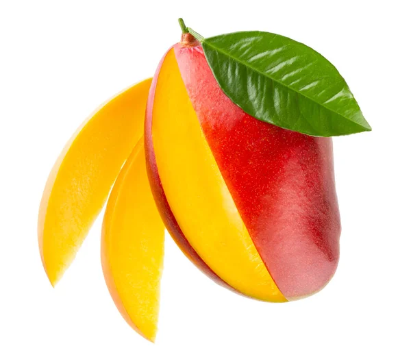 Zralé Mango Plátky Izolované Bílém Pozadí Ořezávání Cestu — Stock fotografie