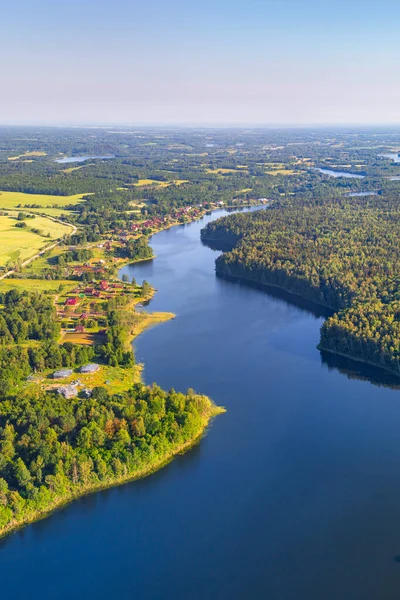 Douzha Gölü (Belarus) kuş bakışı