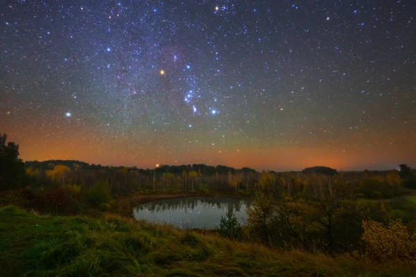 Nachtlandschaft Mit Vielen Sternen — Stockfoto