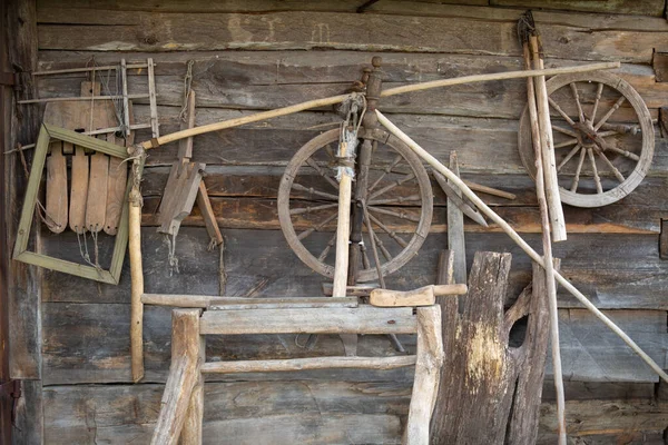 Gamla Träinstrument Bakgården Illustration Livet Landsbygden — Stockfoto