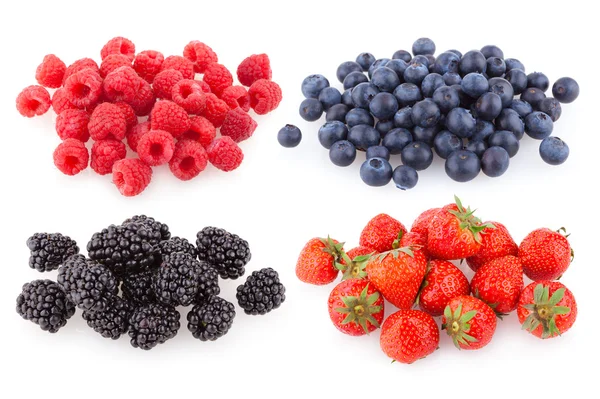 Raspberries, strawberries, blueberries and blackberries — Stock Photo, Image