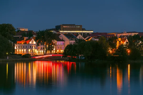 Centro de Minsk à noite — Fotografia de Stock