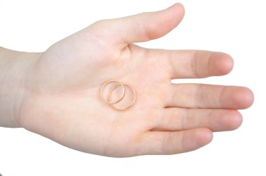 İki altın yüzük Palm'da adamla