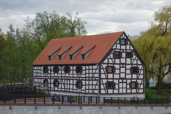 ビィドゴシュチュの Muzeum Orkegowe (つまり、美術館地区) — ストック写真