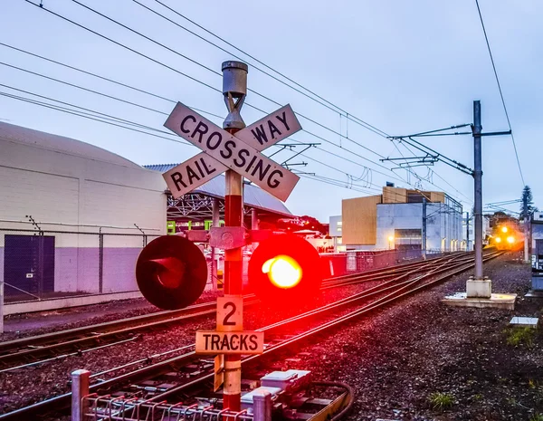 HDR úrovni křížení znamení — Stock fotografie