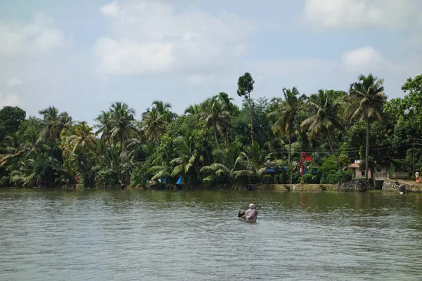 Kerala India Circa Październik 2017 Rozlewiska Sieci Słonawych Lagun Jezior — Zdjęcie stockowe