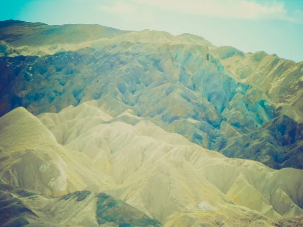 Mirada retro Zabriskie Point en Valle de la Muerte — Foto de Stock