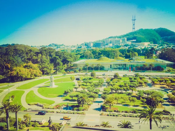 Retro look California Academy of Science in San Francisco — Stock Photo, Image