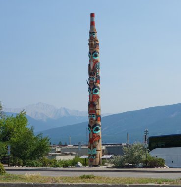 Turksam Totem direği