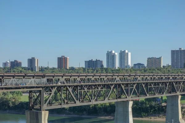 Rivière Saskatchewan Nord à Edmonton — Photo