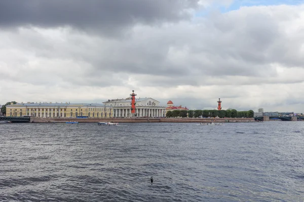 Rivier de Neva in St Petersburg — Stockfoto