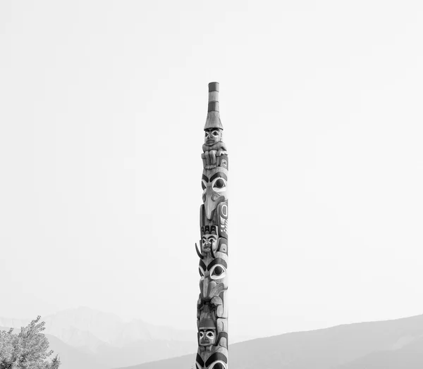 Ksam Totem Pole — Stock Photo, Image