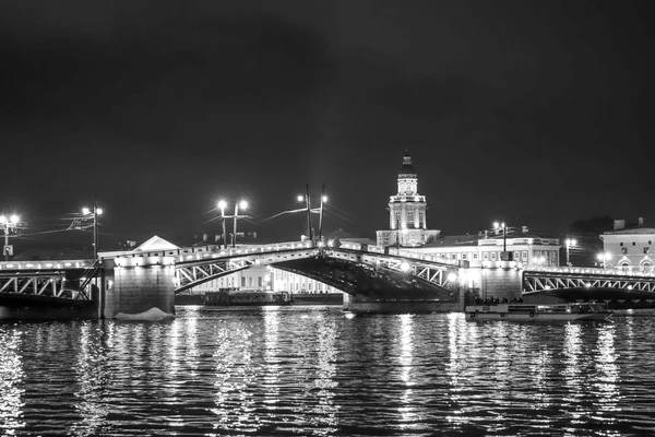 Черно Белые Фото Спб Черно Белые Фото Спб