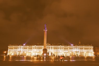 Kışlık Sarayın St Petersburg Rusya'nın seyir retro