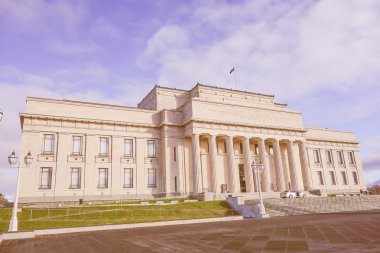 Retro War Memorial Museum Auckland için yapılan arıyorsunuz