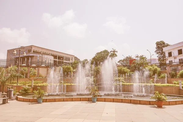 Fontana di Bata dall'aspetto retrò — Foto Stock