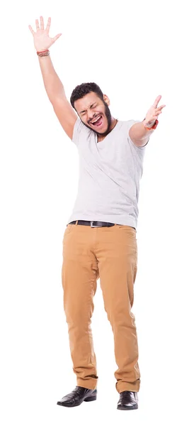 Щасливий латиноамериканський чоловік кидає руки вгору вирізати — стокове фото