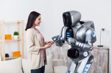 Pozitif kızlar robot ile daimi