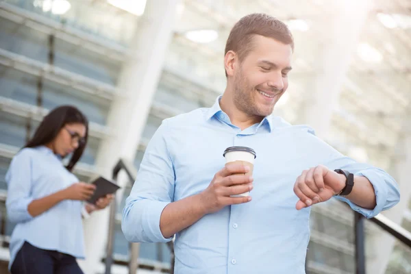 Bedrijf moderne tijd — Stockfoto