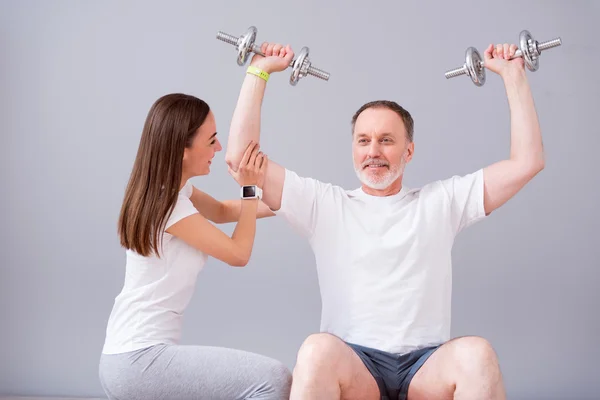 Fisioterapia reabilitação moderna — Fotografia de Stock