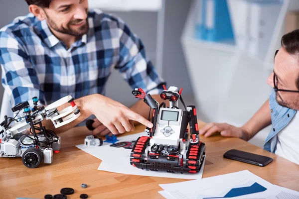 Cheerful colleagues working in the office — Stock Photo, Image