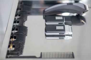 Kuaförlük için araçların resmini kapat