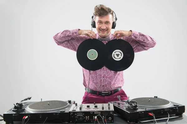 DJ having fun with vinyl record — Stock Photo, Image