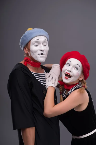 Portrait of funny mime couple with white faces and emotions isol — Stock Photo, Image