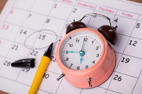 Close-up photo of calendar with a datum circled — Stock Photo, Image