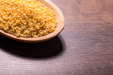 Farklı renkli baharat kompozisyonu